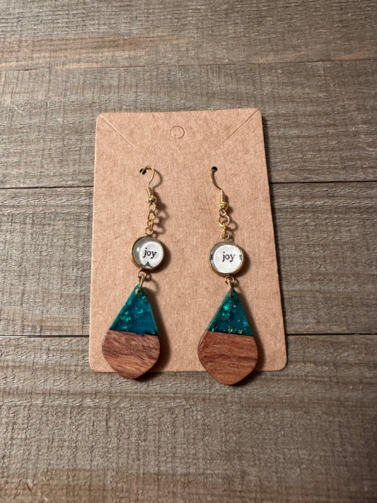 Joy Wooden Pendant Earrings