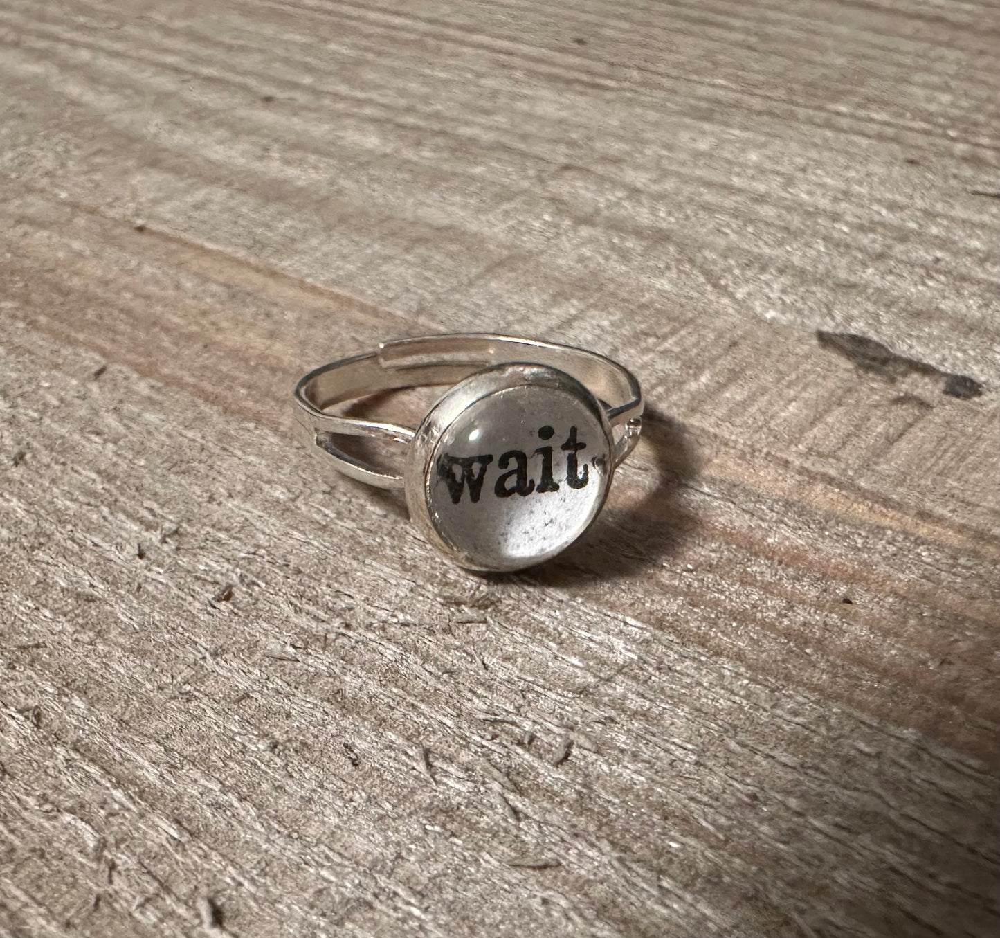 Wait Ring